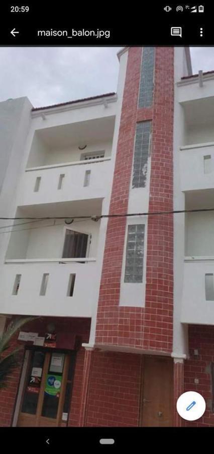 Studio 2 Meuble A Ouakam Comico Dakar Exteriér fotografie